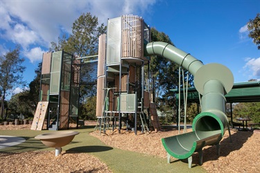 Hill Top Splash Park and Playground