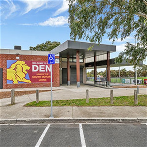 mill-park-lakes.jpg